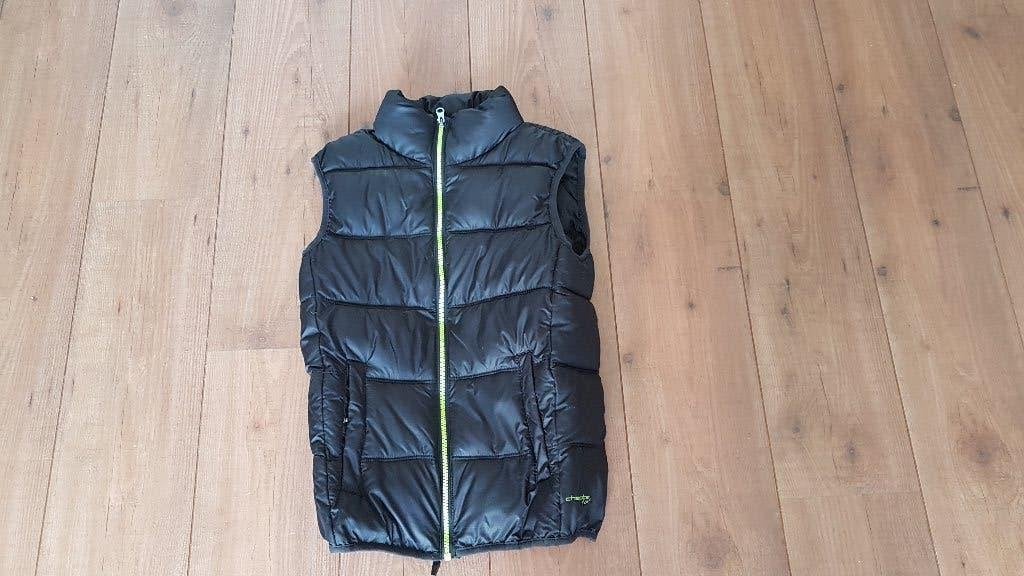 nieuwe zwarte bodywarmer, maat 146/152, Ophalen, Chapter Young, Jongen of Meisje, Nieuw
