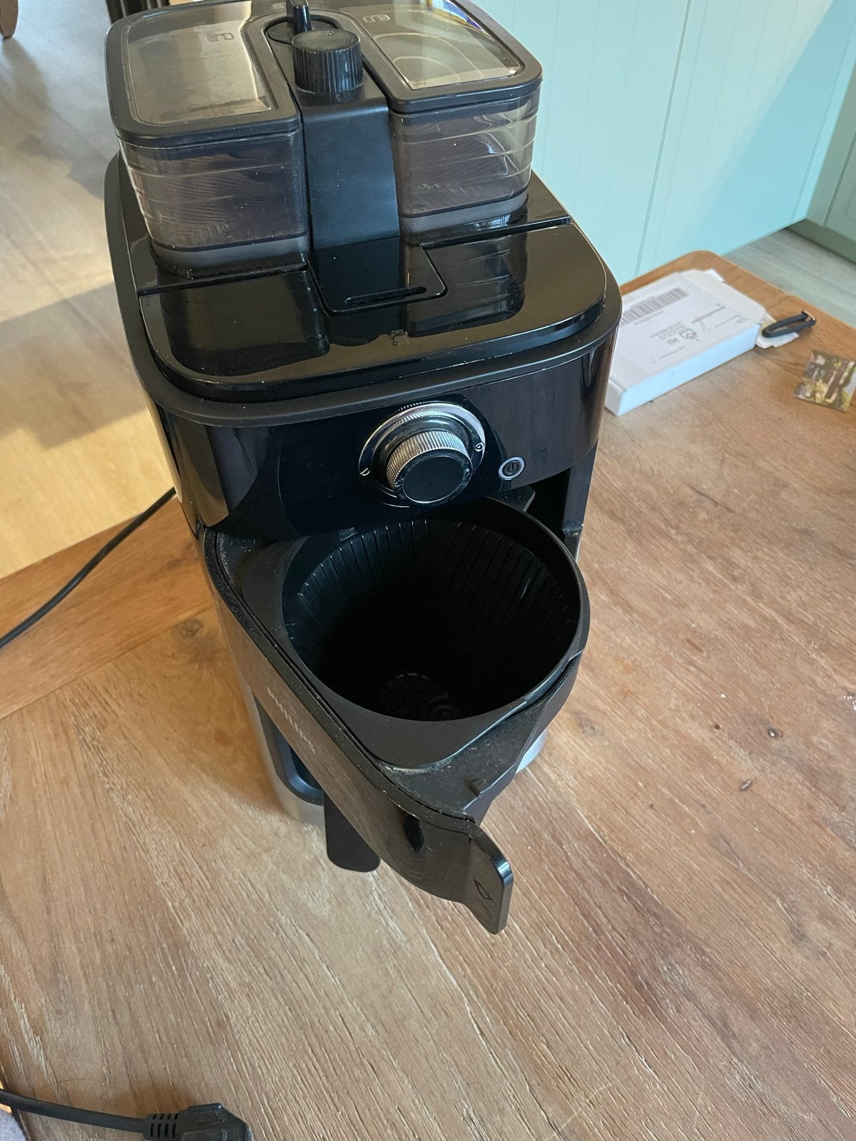 Philips HD7766 Koffiezetapparaat met bonenmaler, Afneembaar waterreservoir, Koffiemachine, Zo goed als nieuw, Koffiebonen