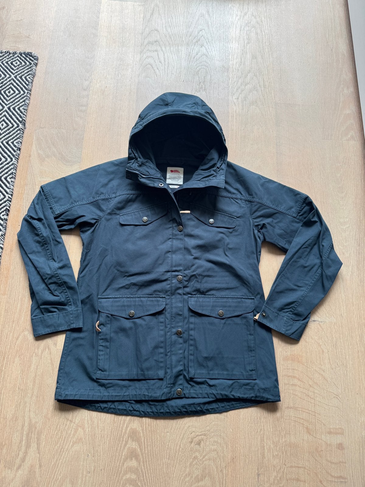 Prachtige fjallraven vidda pro jacket w maat m blauw g1000, Ophalen of Verzenden, Zo goed als nieuw, Maat 38/40 (M), Blauw