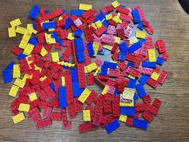 Lot LEGO ruim 200 diverse plates in primaire kleuren, Ophalen of Verzenden, Gebruikt, Losse stenen, Lego