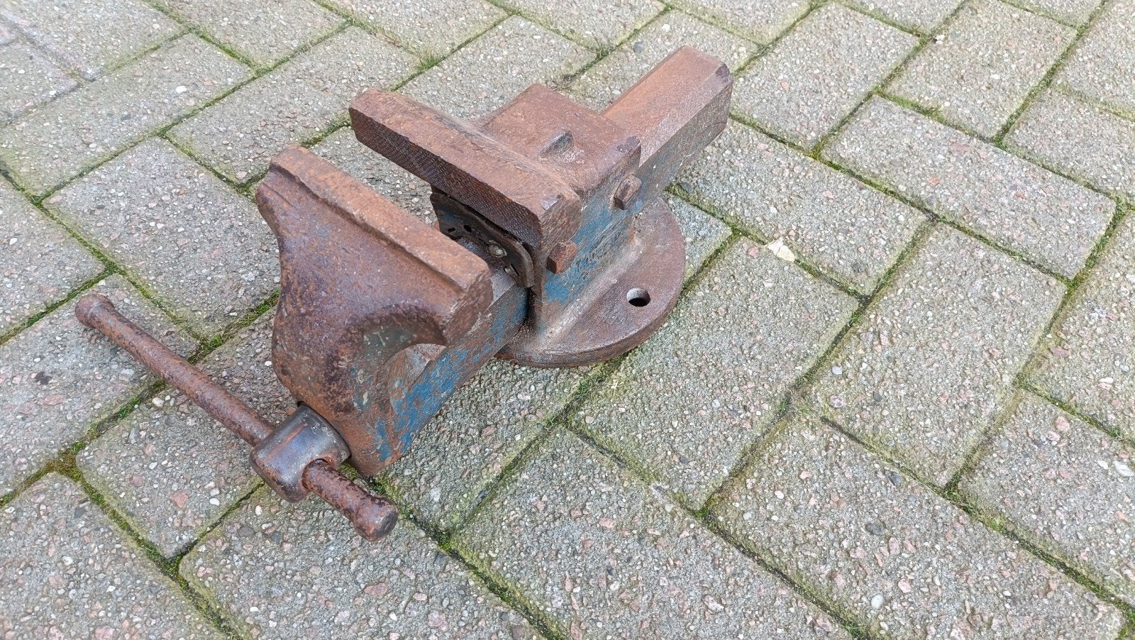 Bankschroef, Doe-het-zelf en Verbouw, Ophalen, Gebruikt, Minder dan 70 cm, Bankschroef