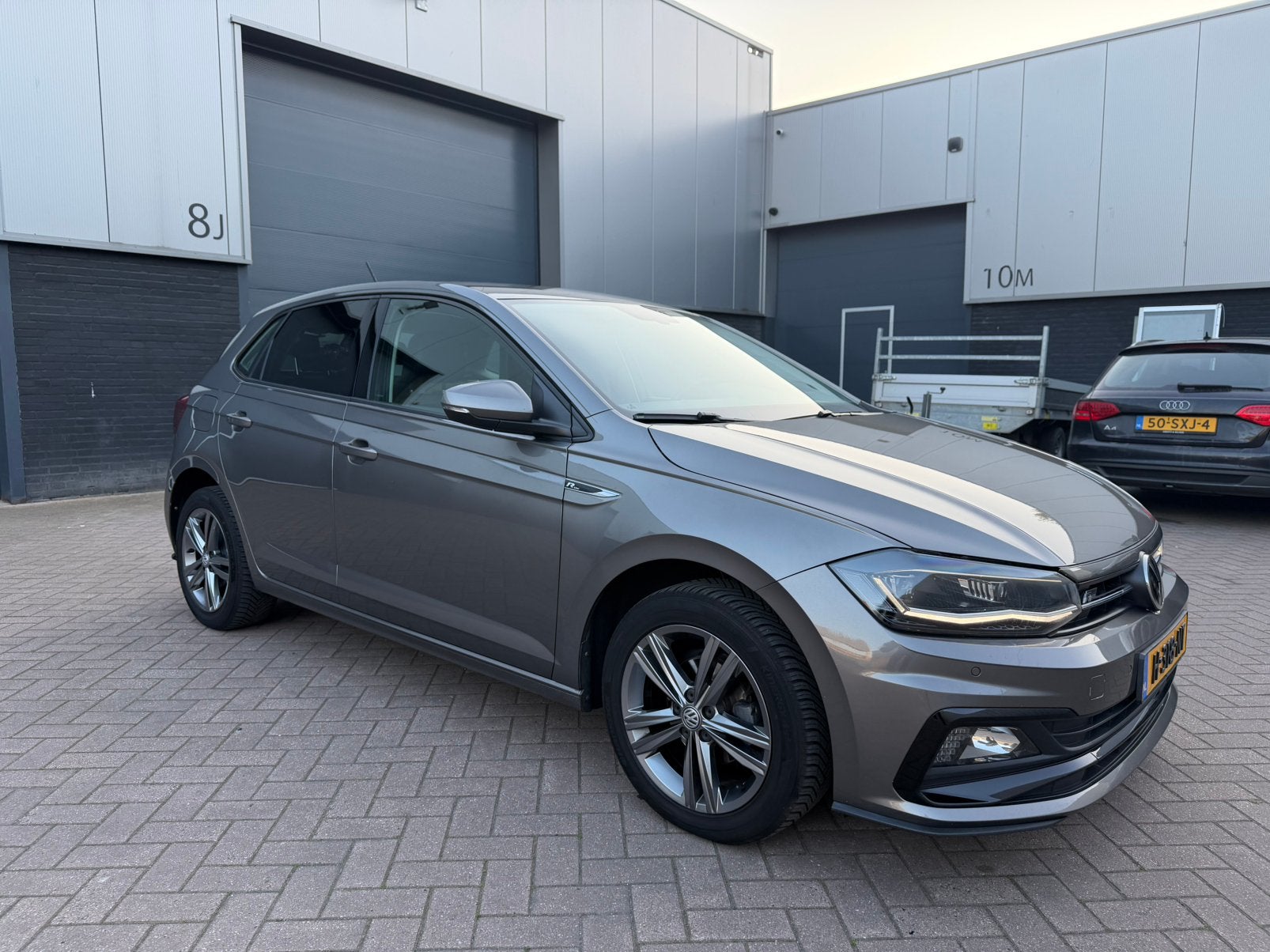 Volkswagen Polo 1.0 TSI 3x R-line | Camera | Carplay |, Auto's, Volkswagen, Voorwielaandrijving, 40 €/maand, Handgeschakeld, 570 kg