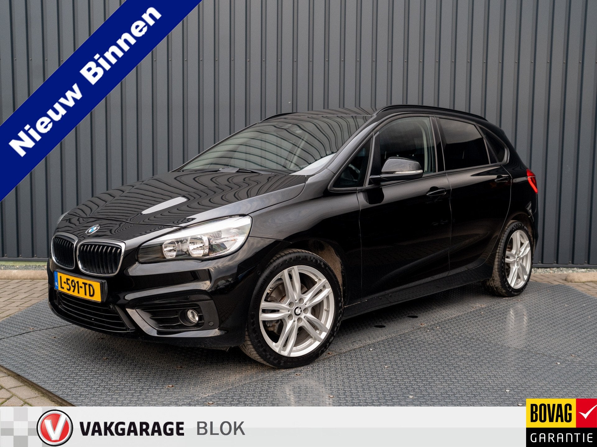 BMW 2 Serie Active Tourer 218i Business | 18'' | Parkeersens, Auto's, 12 maanden, Gebruikt, Zwart, Bedrijf