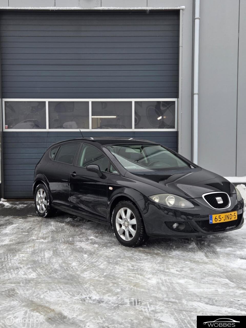 Seat Leon 1.6 Dynamic Style, Auto's, Gebruikt, 4 cilinders, Parkeersensor, Leon