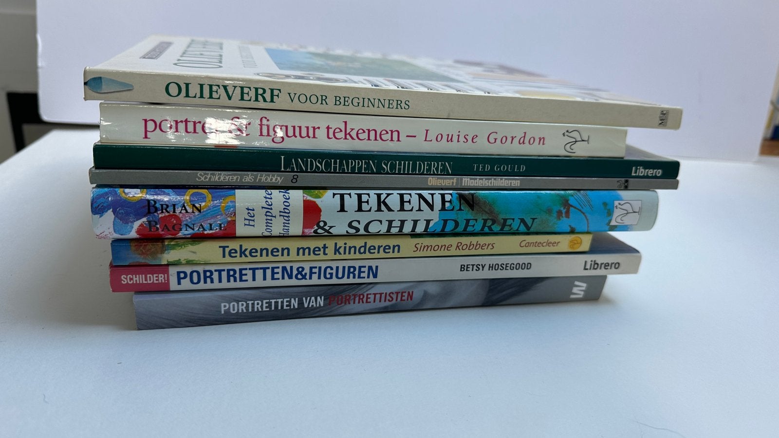 8 teken en schilder boeken, Ophalen, Zo goed als nieuw, Boek of Gids