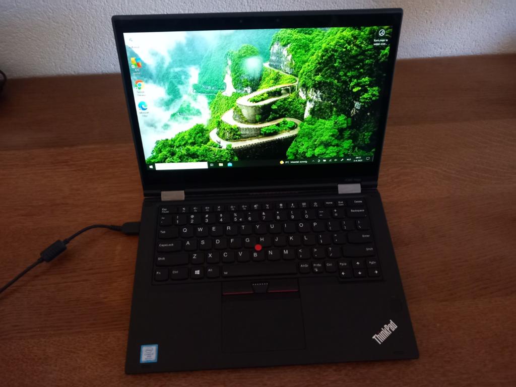 Lenovo ThinkPad X1 Yoga Gen 8 - i5-7200U, 8GB RAM, 256GB SSD, Computers en Software, Windows Laptops, Ophalen, 2 tot 3 Ghz, Qwerty