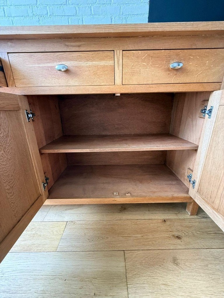 Massief eiken dressoir / opbergkast – 4 lades & 4 deuren, Ophalen, Gebruikt, Met deur(en), 150 tot 200 cm