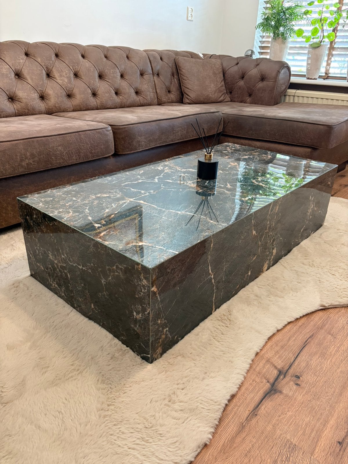 Salontafel blauwgroen marmerlook, Ophalen, Overige materialen, 100 tot 150 cm, Nieuw