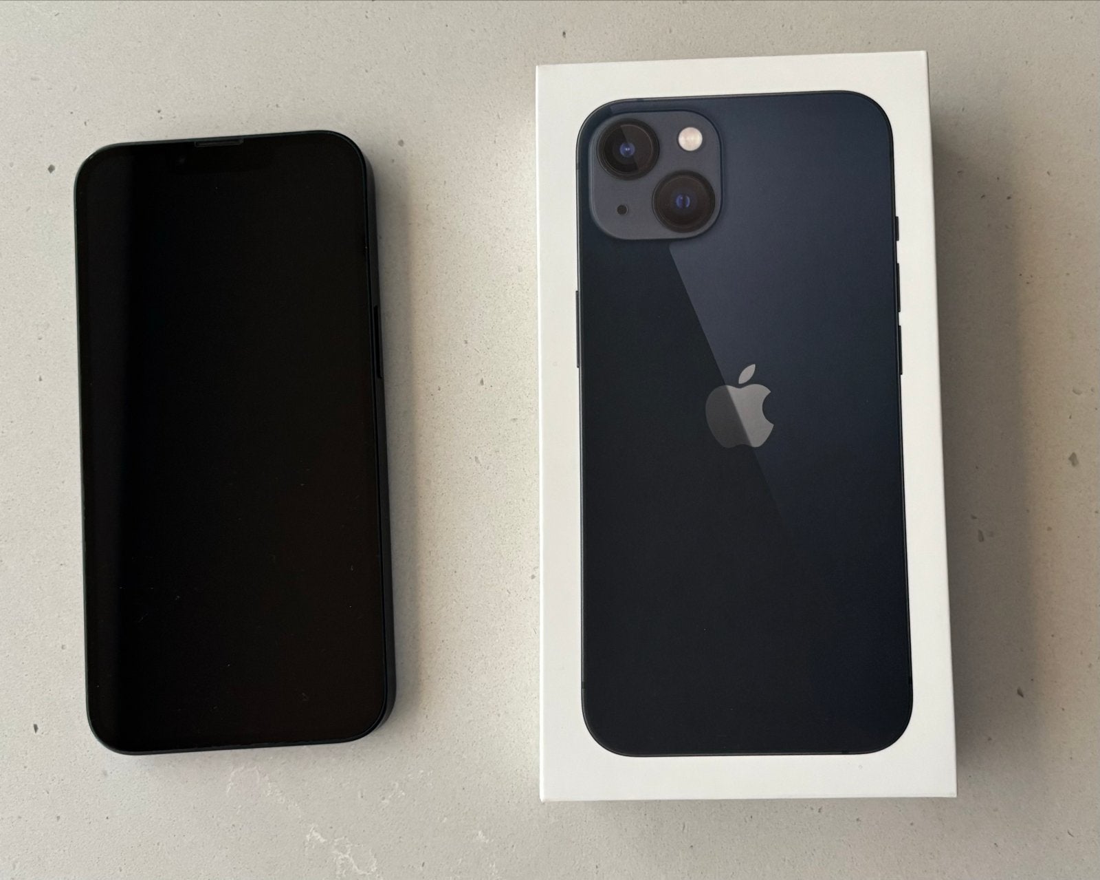 iPhone 13 Midnight 128GB - Zeer Nette Staat, Telecommunicatie, Mobiele telefoons | Apple iPhone, Ophalen, 128 GB, Zwart, IPhone 13