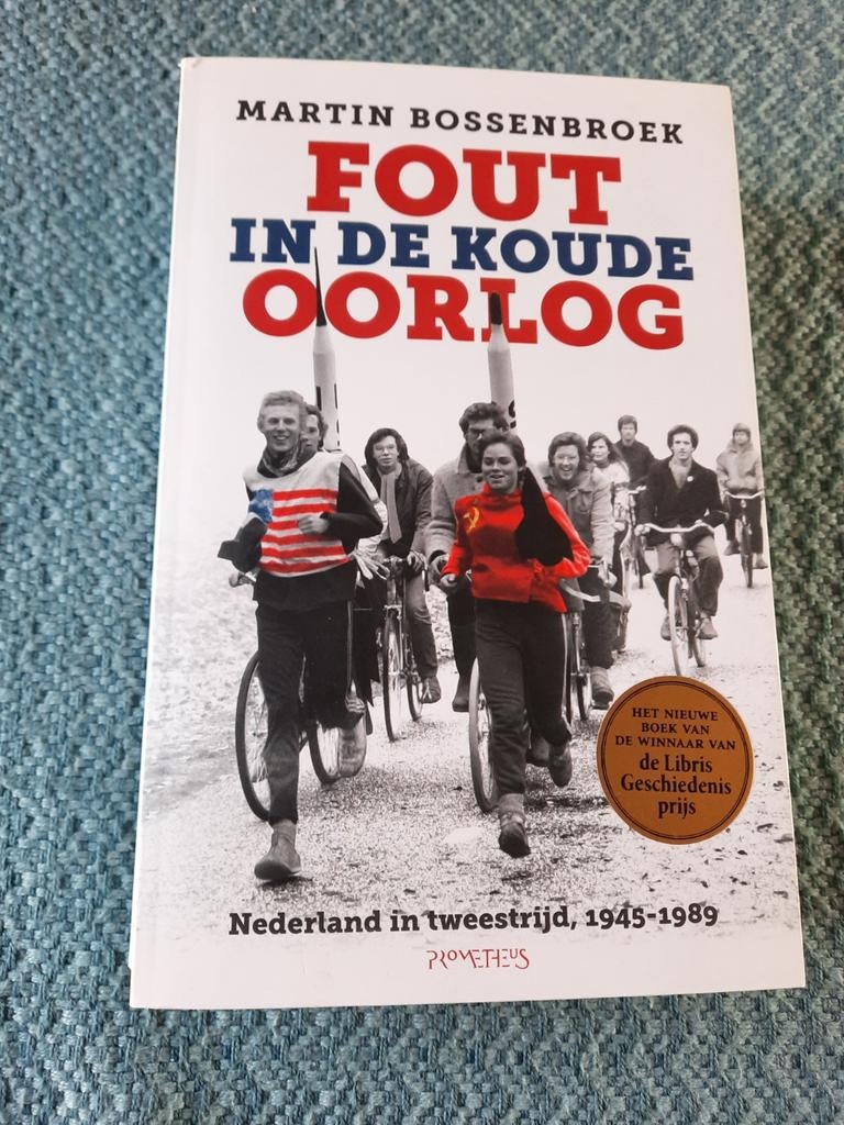 Fout in de Koude Oorlog - Martin Bossenbroek, Boeken, Ophalen of Verzenden, 20e eeuw of later, Zo goed als nieuw, Martin Bossenbroek
