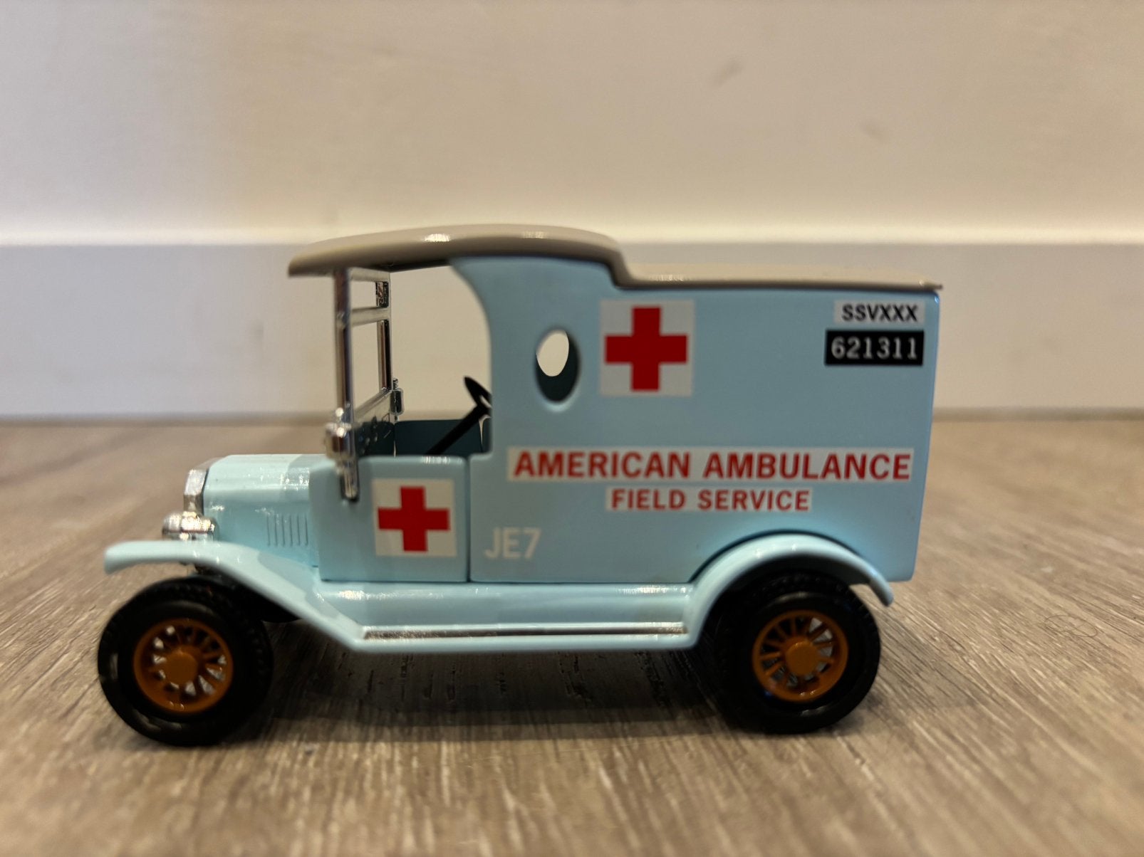 Matchbox ambulance 1912 Ford Model T, Ophalen of Verzenden, Zo goed als nieuw, Auto, Matchbox