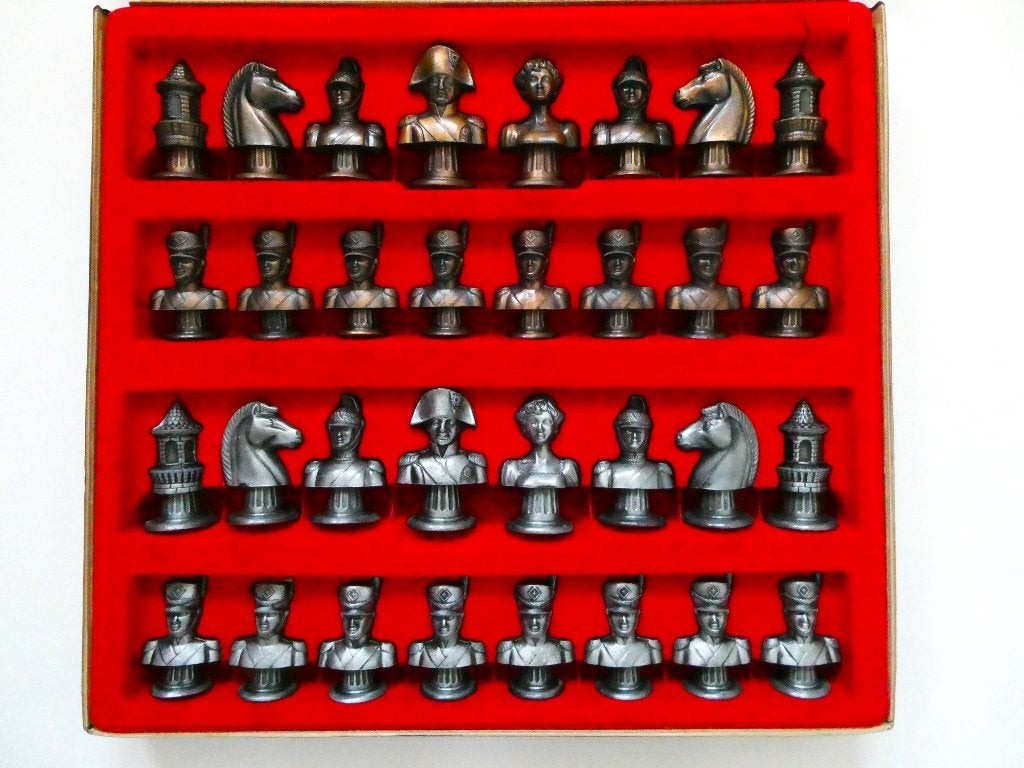32 Napoleon Joséphine leger pion schaakstukken in opbergbox, Ophalen of Verzenden