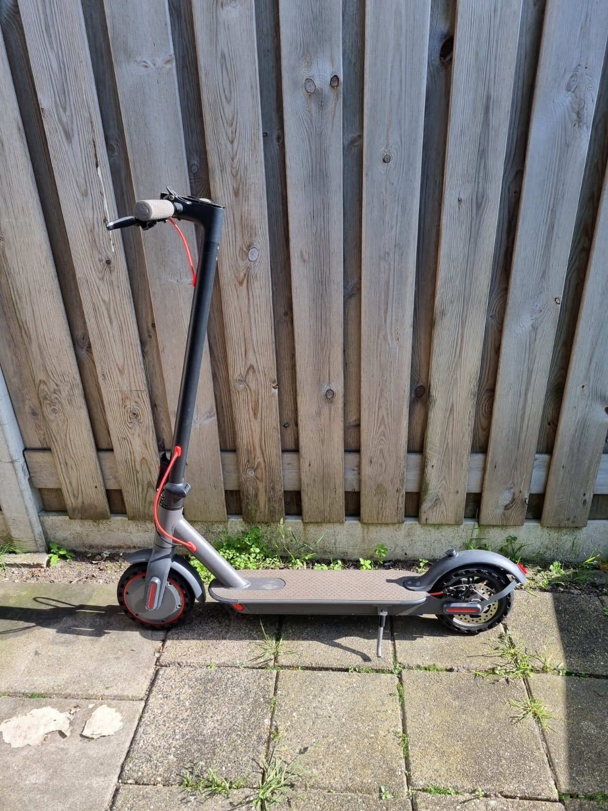 Elektrische step - Goed onderhouden, Ophalen of Verzenden, Zo goed als nieuw, Elektrische step (E-scooter), Onbekend
