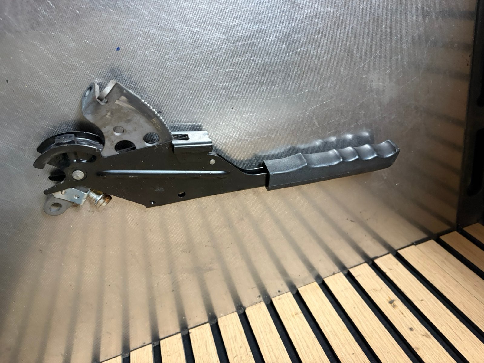 bmw e30 handrem hendel, Ophalen