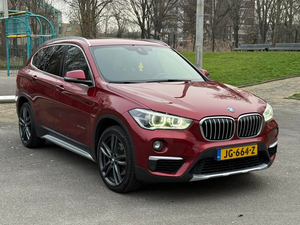 BMW X1 Xdrive 25D AUT HUD, Auto's, 1995 cc, 4 cilinders, 2000 kg, USB