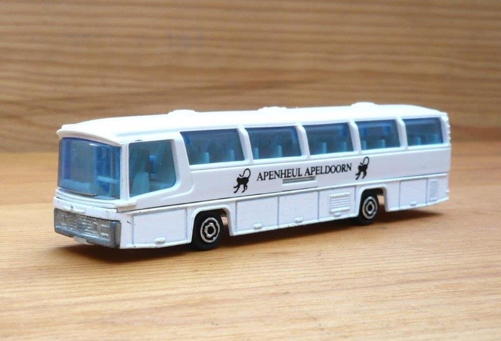 Majorette Neoplan bus touringcar apenheul apeldoorn., Ophalen of Verzenden, Gebruikt, Bus of Vrachtwagen, Majorette