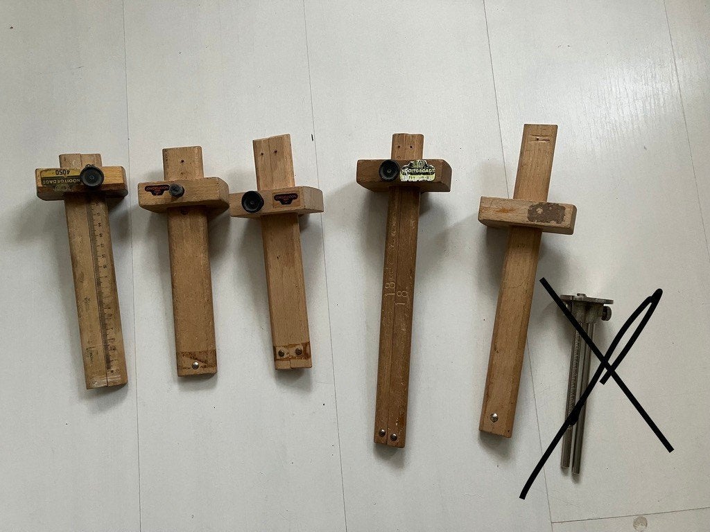 Diverse Nooitgedagt  kruishoutjes. Verschillende lengtes., Ophalen of Verzenden