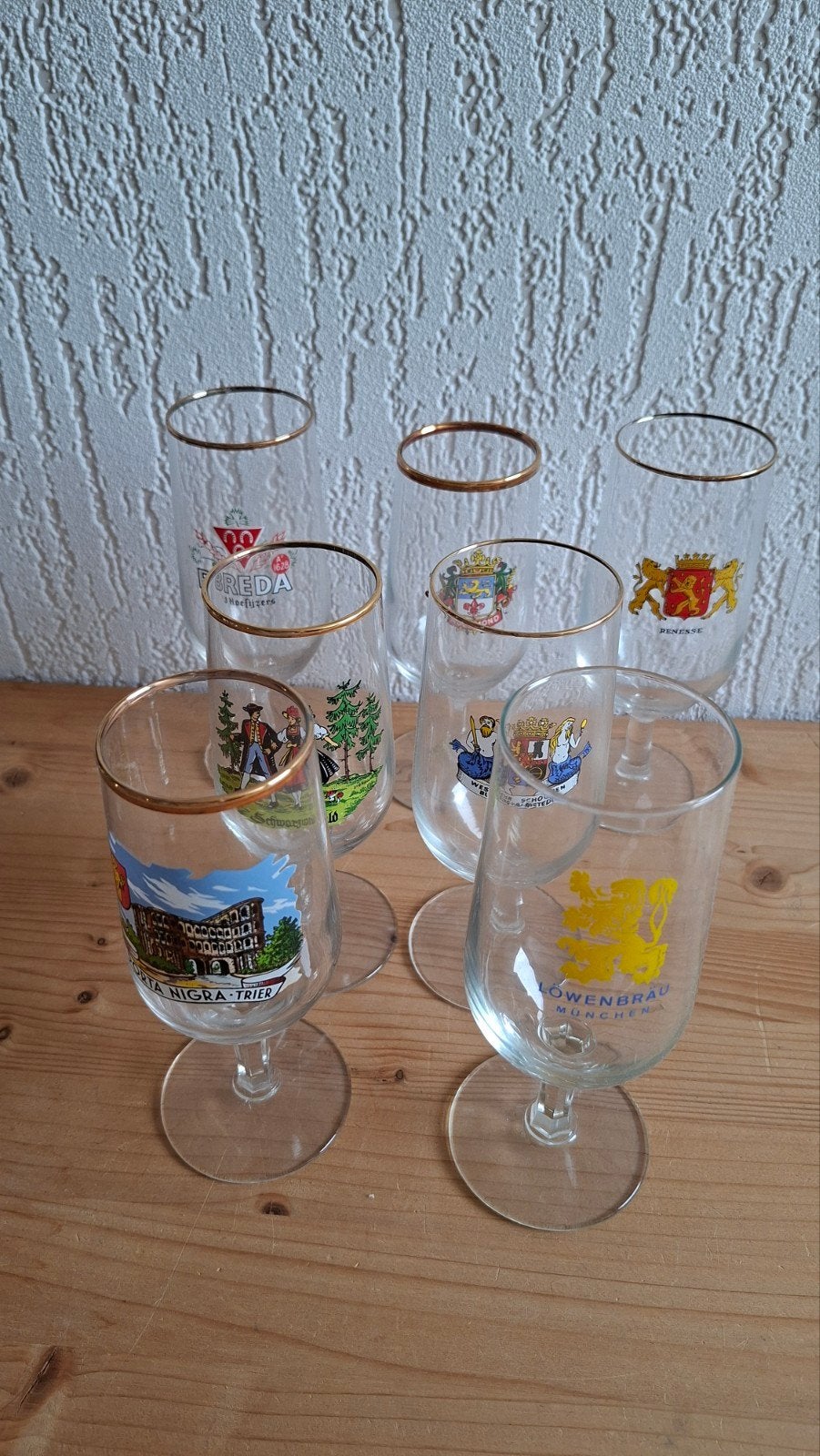 Set van 6 vintage bierglazen met stadswapens en logo's, Ophalen of Verzenden