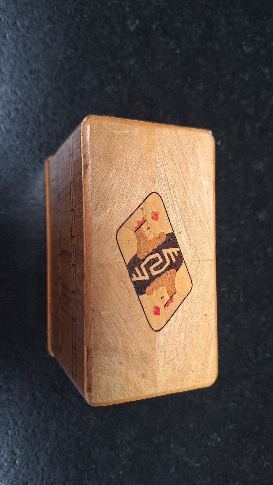 Houten speelkaartendoos met speelkaarten, Vijf spelers of meer, Ophalen of Verzenden, Gebruikt, Onbekend