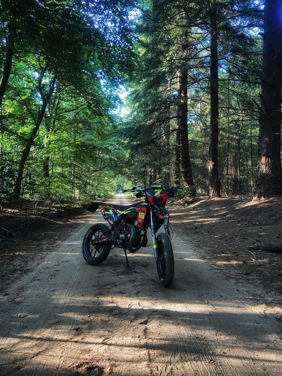 Sherco SMR 50, Ophalen, 6 versnellingen, Maximaal 45 km/u, Zo goed als nieuw