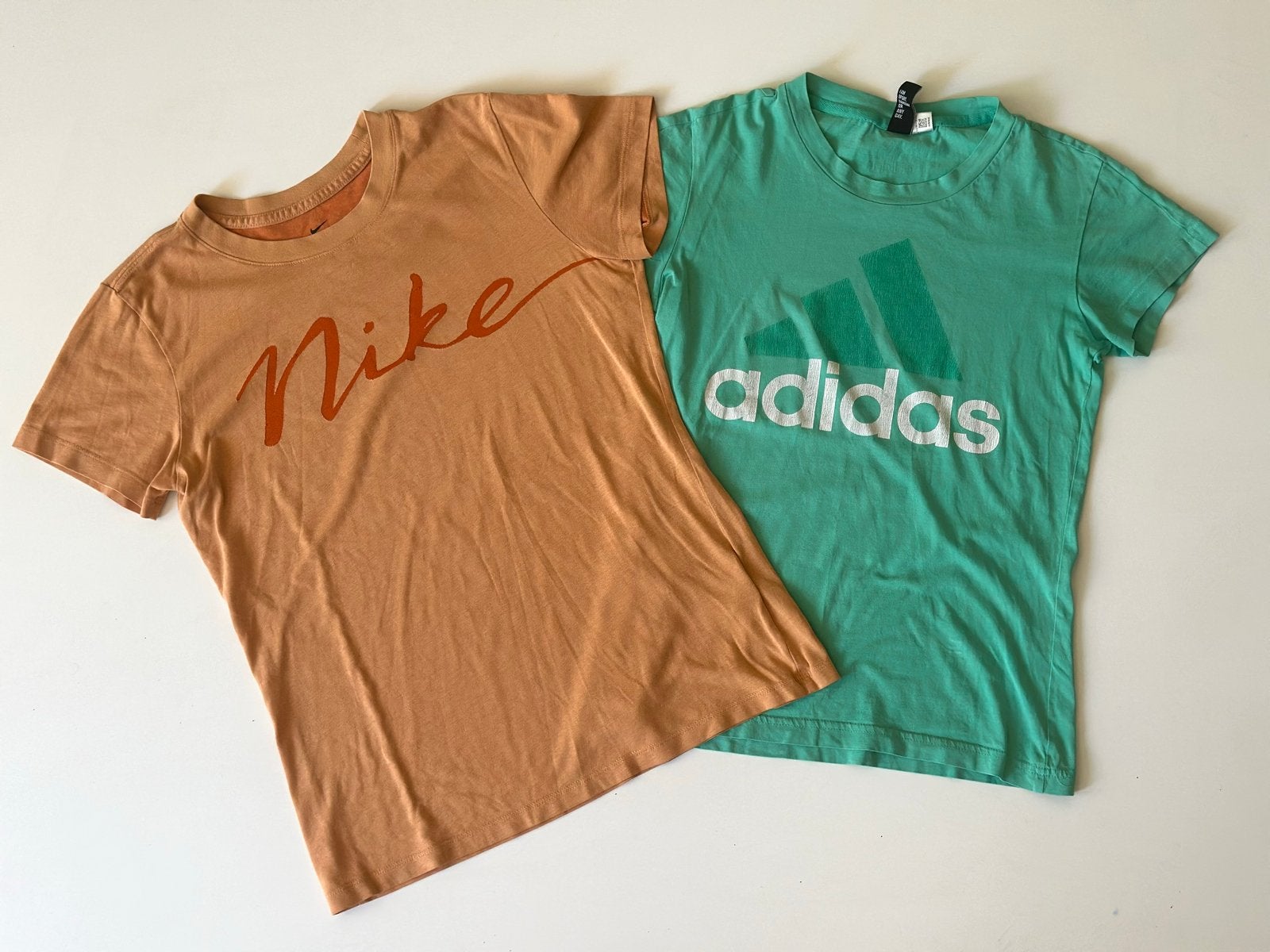 Nike DRI-FIT en Adidas T-shirts Dames  (2 stuks), Oranje, Ophalen of Verzenden, Korte mouw, Maat 36 (S)