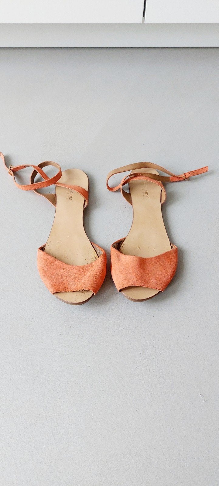 Primadonna Oranje Suede Zomersandaal Maat 40, Kleding | Dames, Schoenen, Oranje, Gedragen, Prima Donna, Sandalen of Muiltjes