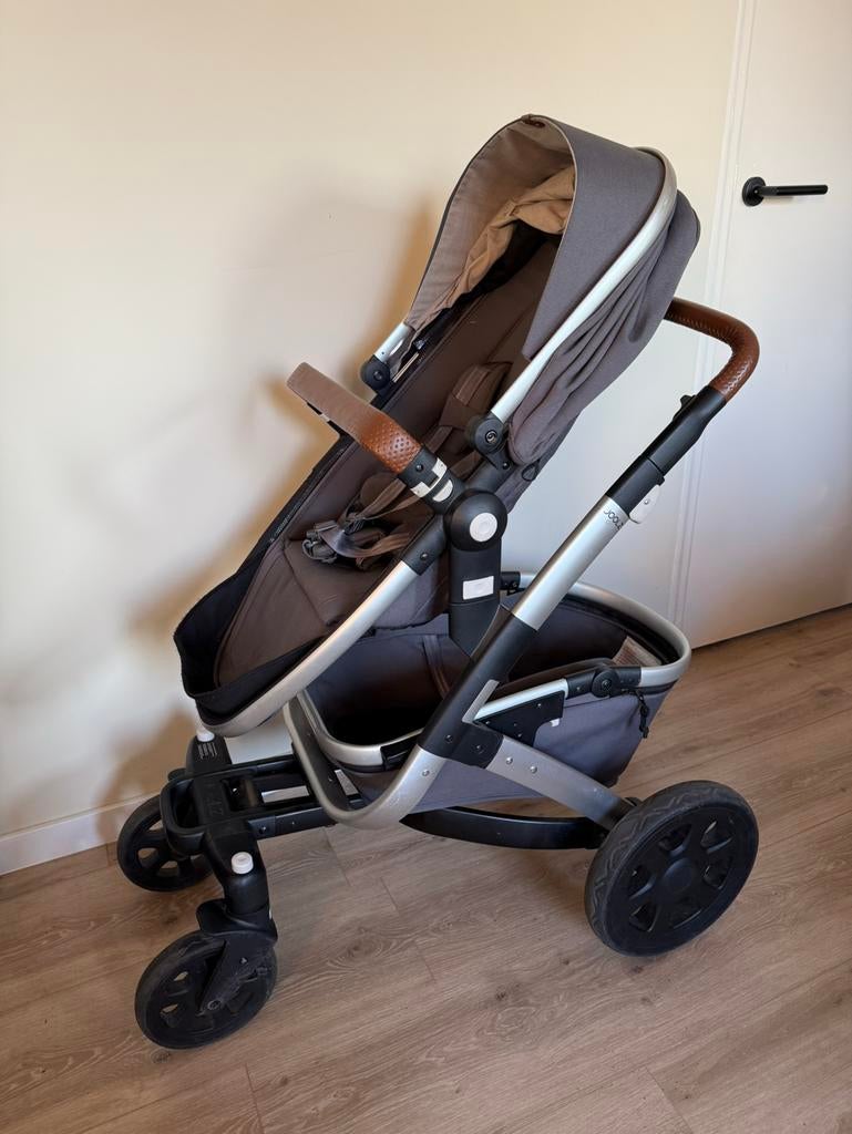 Grijze Joolz Geo 2  Kinderwagen / Buggy + Extra’s, Ophalen, Kinderwagen, Overige merken, Luchtbanden