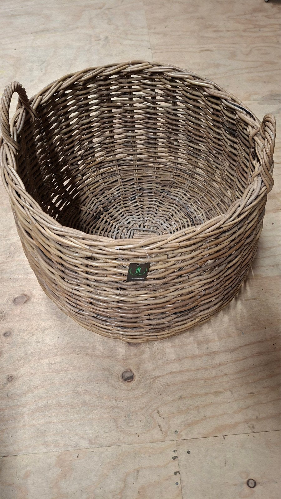 Grote rieten/rotan mand met handvatten - Nieuwstaat, Ophalen, Mand, Gevlochten, Rond