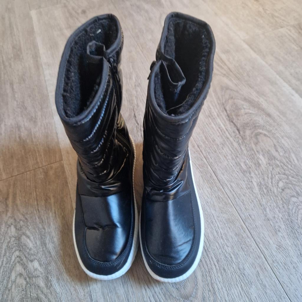 Zwarte winterlaarzen/ Snowboots, Zwart, Snowboots, Ophalen of Verzenden, Zo goed als nieuw