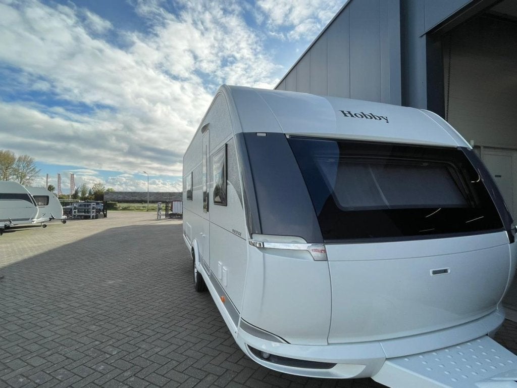 Hobby Prestige 560 WFU 2000 KG as & Combi 6, Rondzit, Hobby, Bedrijf, Schokbreker