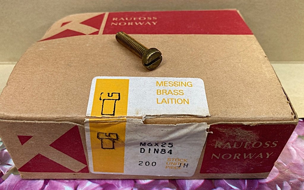 Metaalschroeven M6 X 25 mm 200 st - messing, Ophalen of Verzenden, Zo goed als nieuw, Minder dan 50 mm, Schroeven