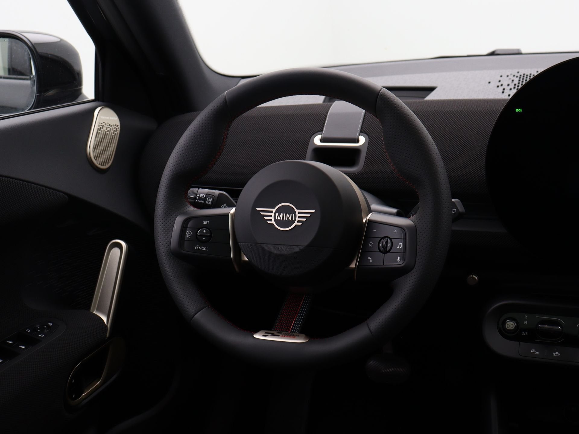 MINI Aceman E John Cooper Works Pakket L Accu conditie 100%, Auto's, Met garantie (alle), Isofix, Zwart, Aceman