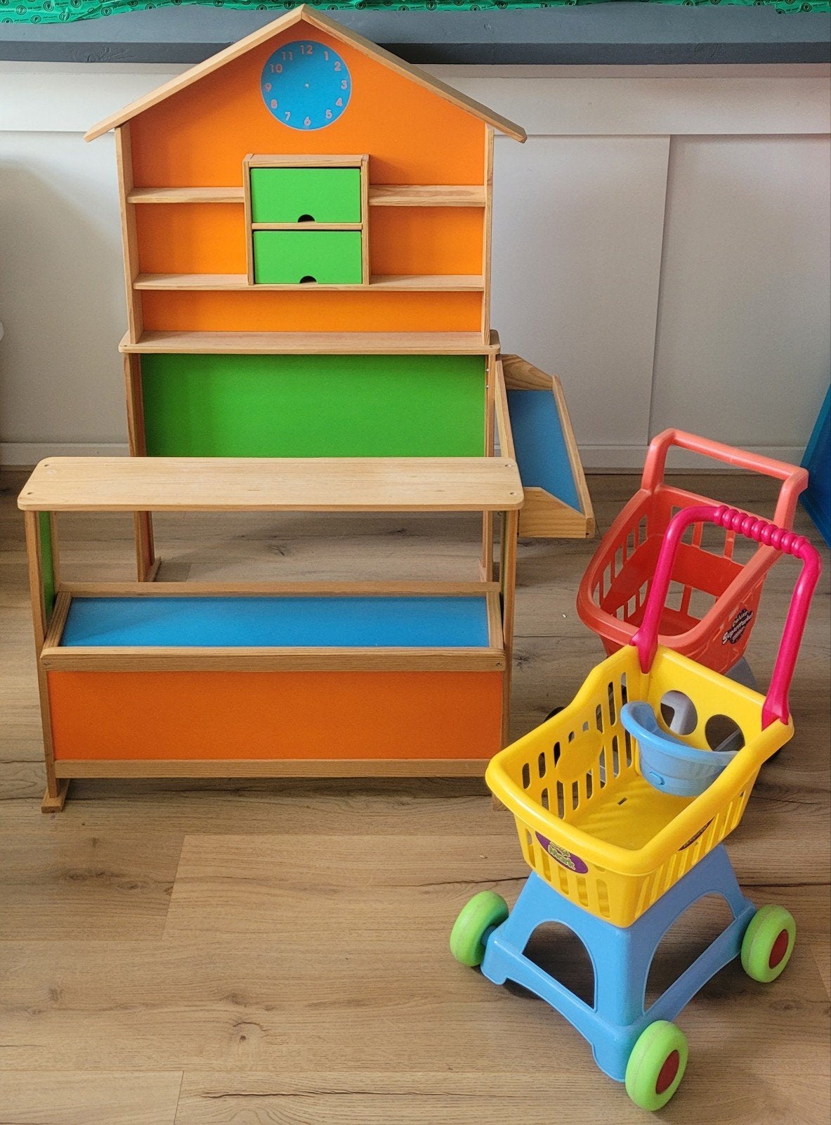 Houten Speelgoed Winkeltje met Boodschappenkarretjes, Ophalen, Gebruikt, Jongen of Meisje