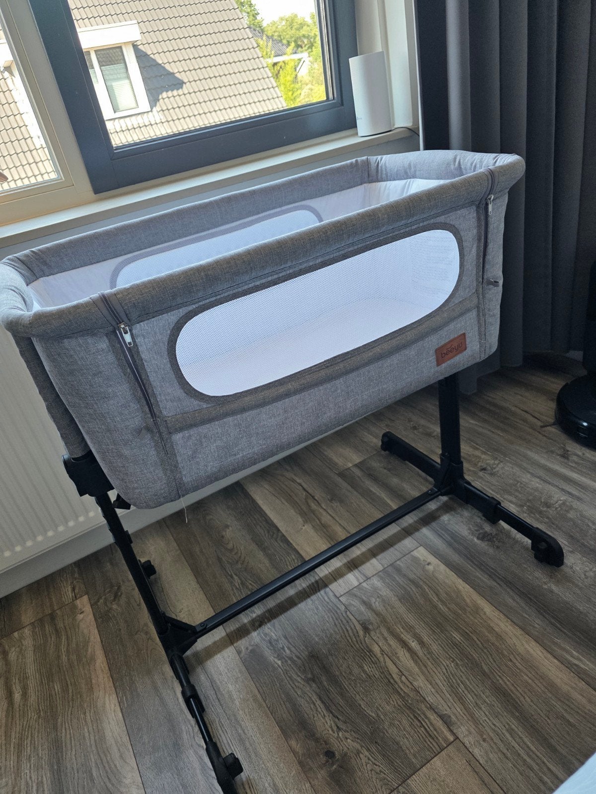 Beeyu Co-sleeper/Wieg, Kinderen en Baby's, Babywiegjes en Ledikanten, Ophalen, Zo goed als nieuw, Wieg