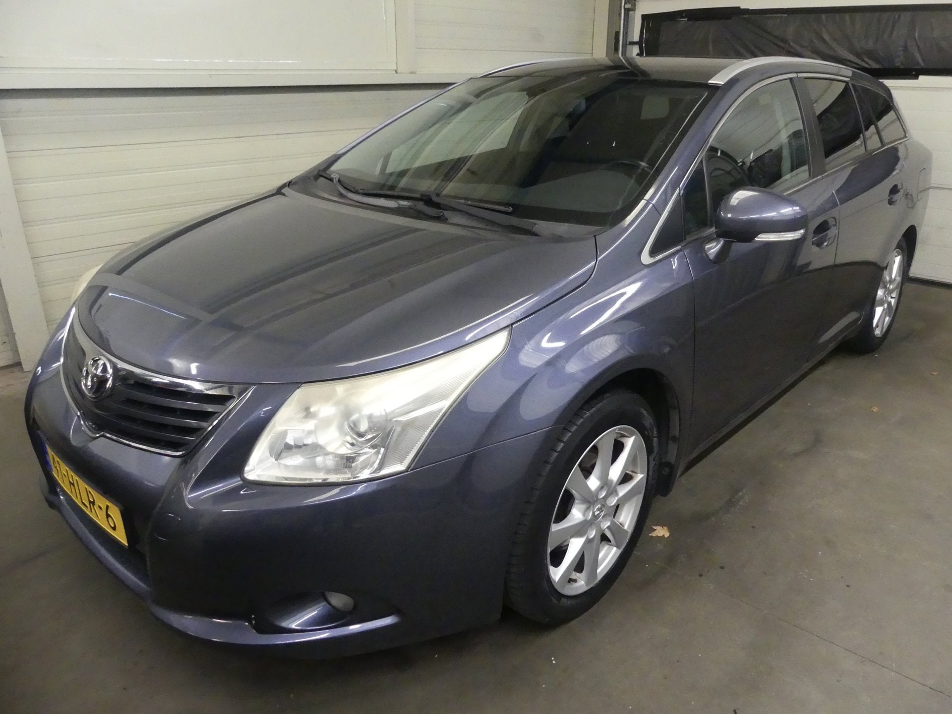 Toyota Avensis Wagon 2.0 VVTi Panoramic Business Special - T, Auto's, Voorwielaandrijving, Stof, Zwart, 4 cilinders