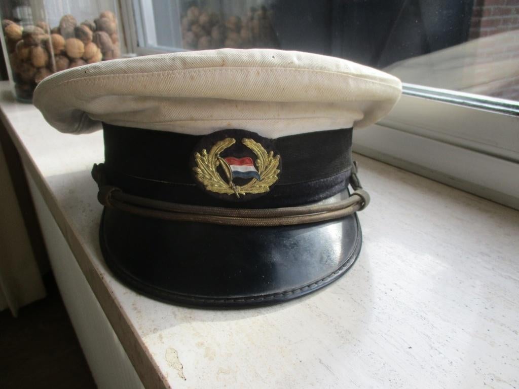 Ned Marine officierspet nalatenschap vliegerskruis C.R Blom, Verzamelen, Militaria | Tweede Wereldoorlog, Verzenden, Marine, Nederland