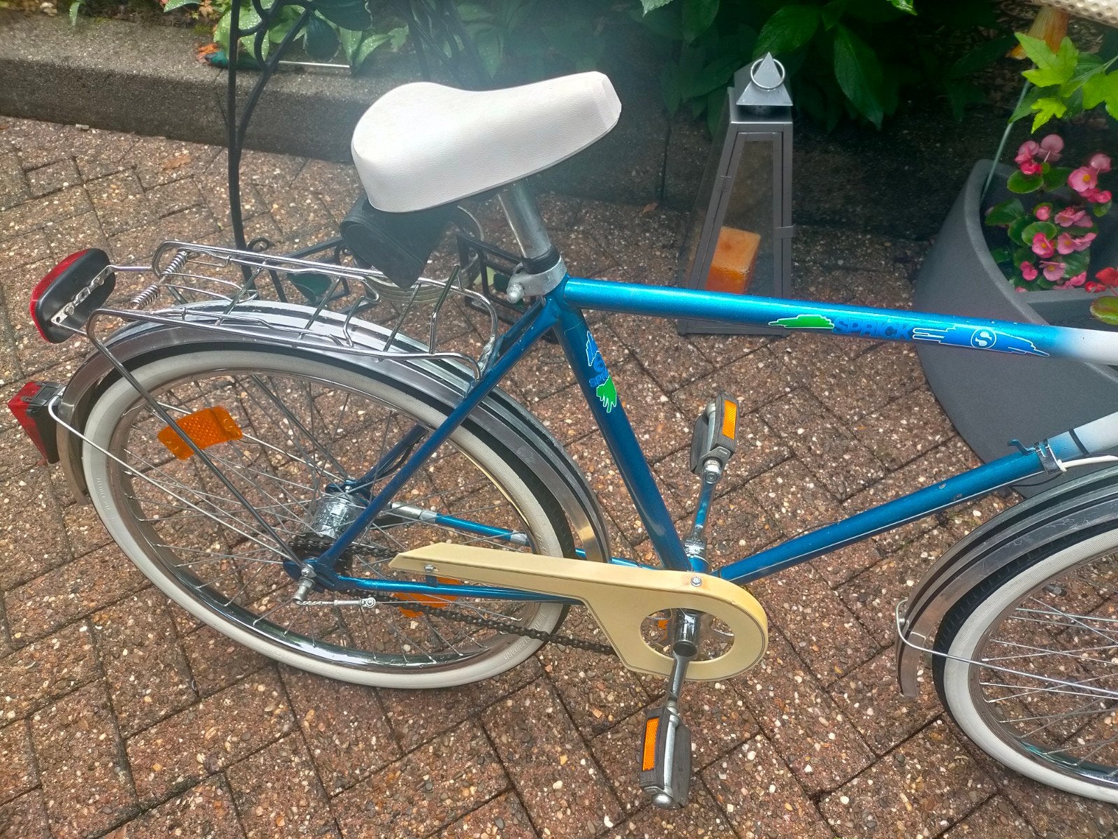 Mooie blauwe fiets met versnellingen en bagagedrager, Gebruikt, Velgrem, Versnellingen, 50 tot 53 cm