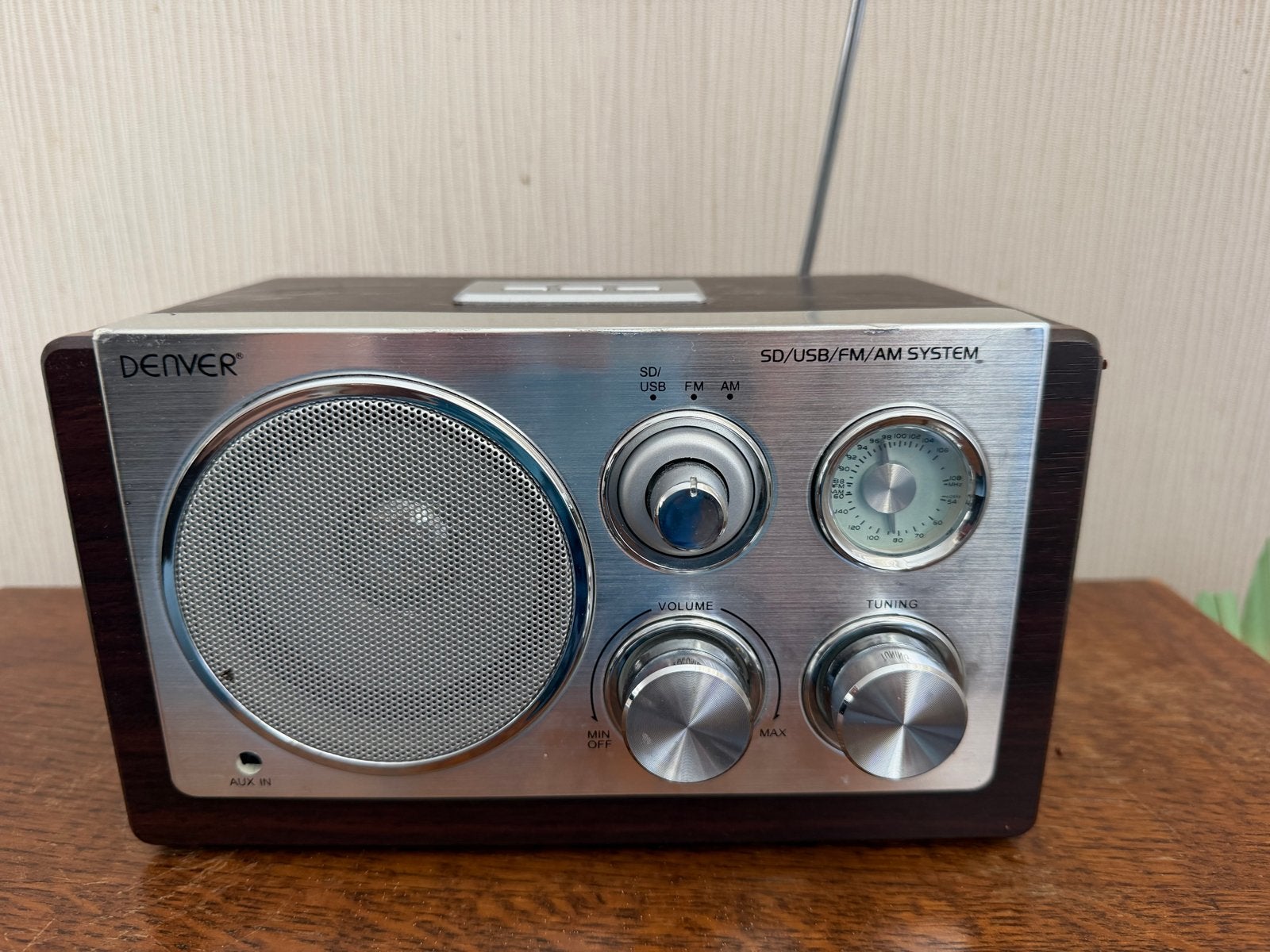 Denver Radio SD/USB/FM/AM Systeem - Houtlook, Ophalen, Zo goed als nieuw, Radio
