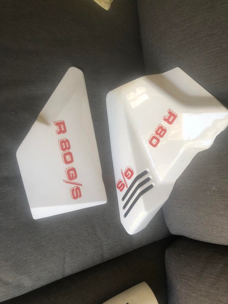 Bmw r80g/s 2 sets zijdeksel, Motoren, Ophalen of Verzenden, Gebruikt
