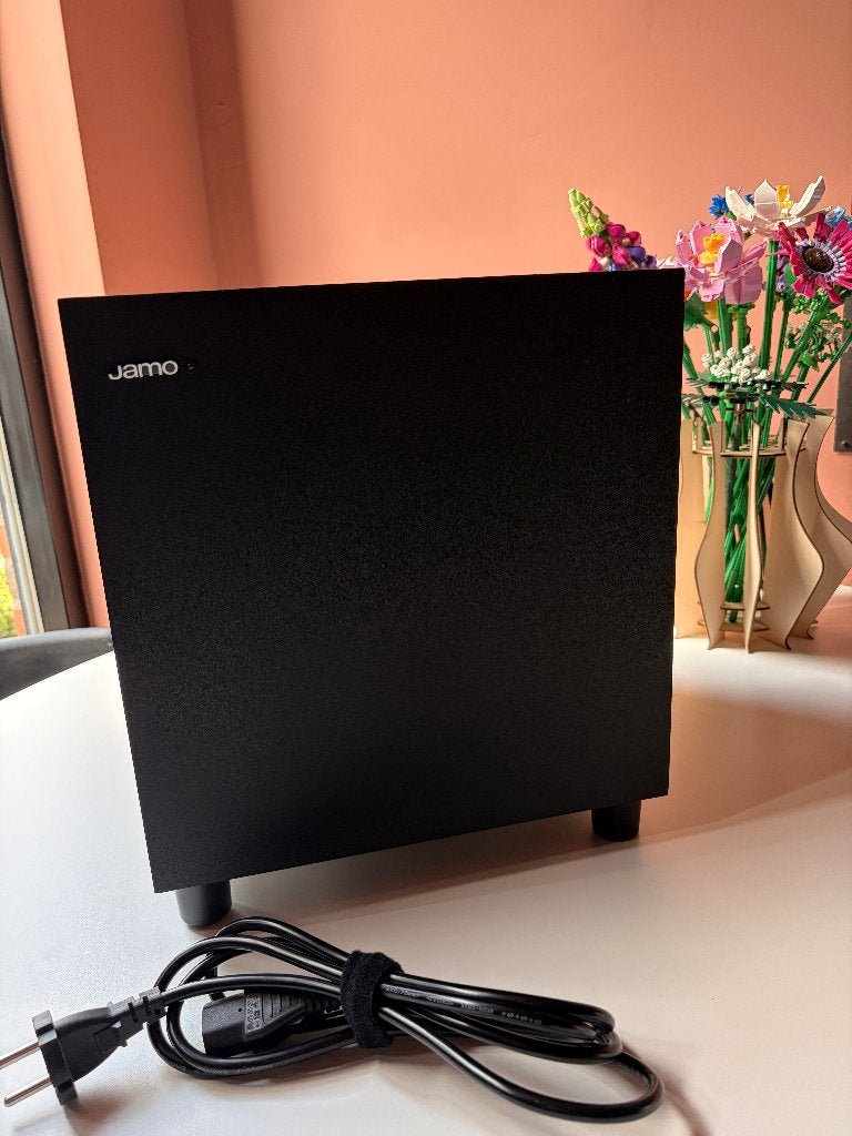 Jamo SUB 210, Audio, Tv en Foto, Luidsprekers, Ophalen of Verzenden, Zo goed als nieuw, Subwoofer, Jamo