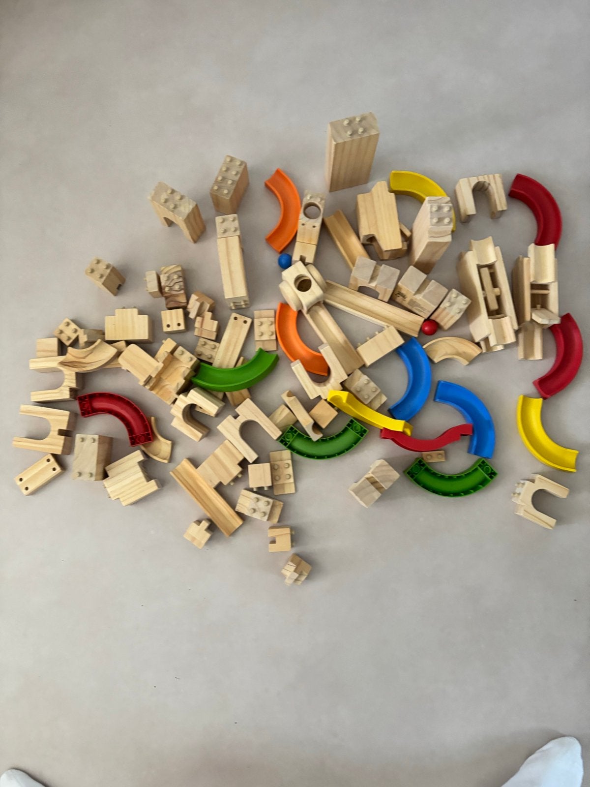 Houten knikkerbaan met diverse onderdelen, Ophalen, Gebruikt, Overige merken
