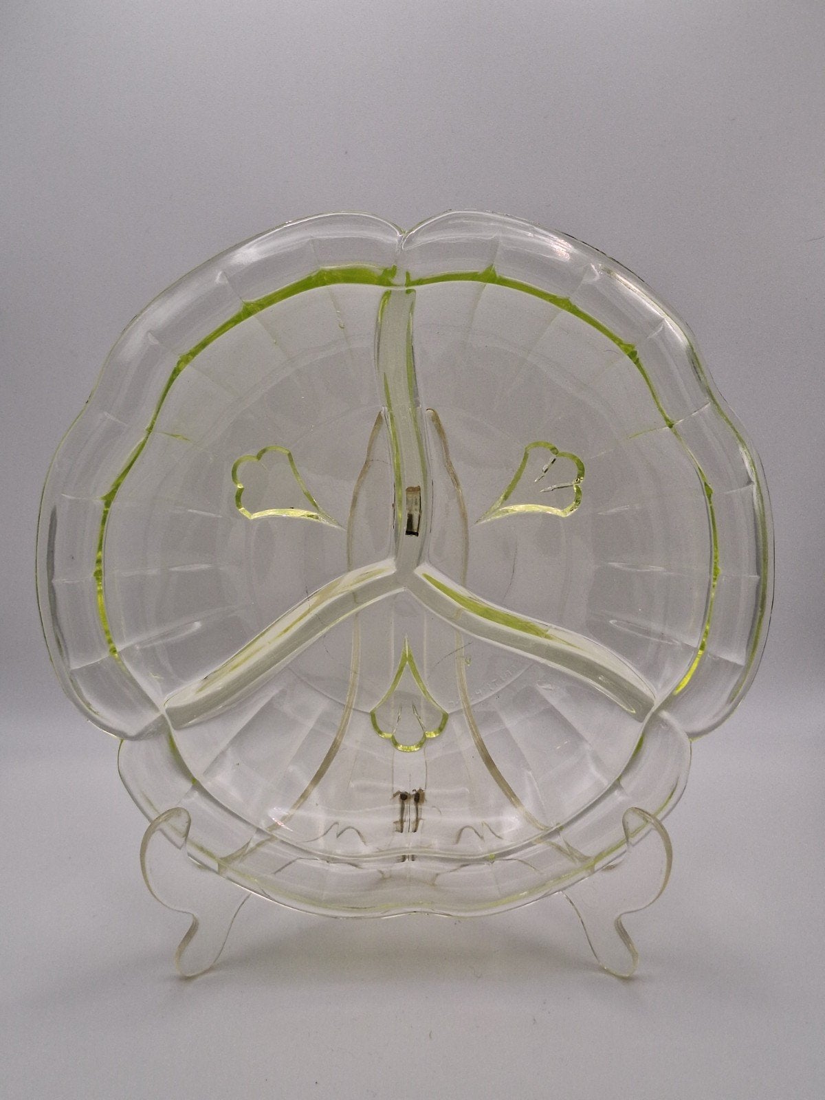 Hapjes schaal Vaseline (Uranium) Glas 3 vaks, Antiek en Kunst, Ophalen