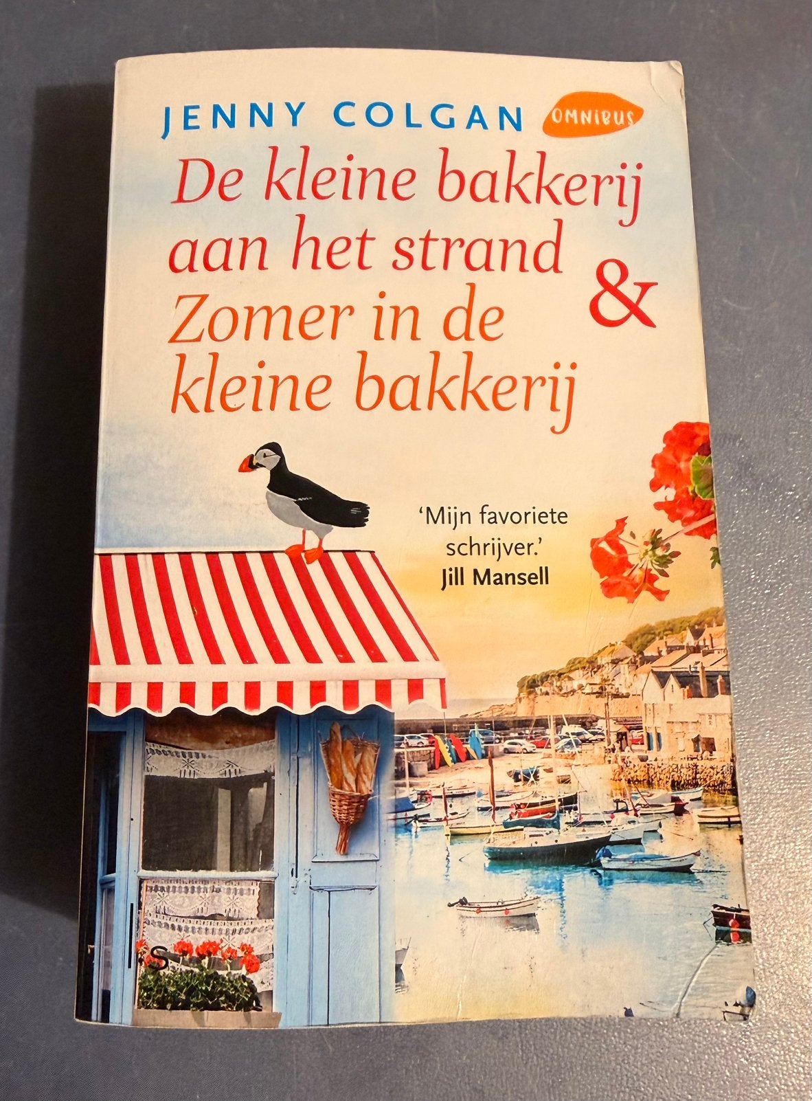 Omnibus Jenny Colgan - Kleine bakkerij, Ophalen of Verzenden, Gelezen
