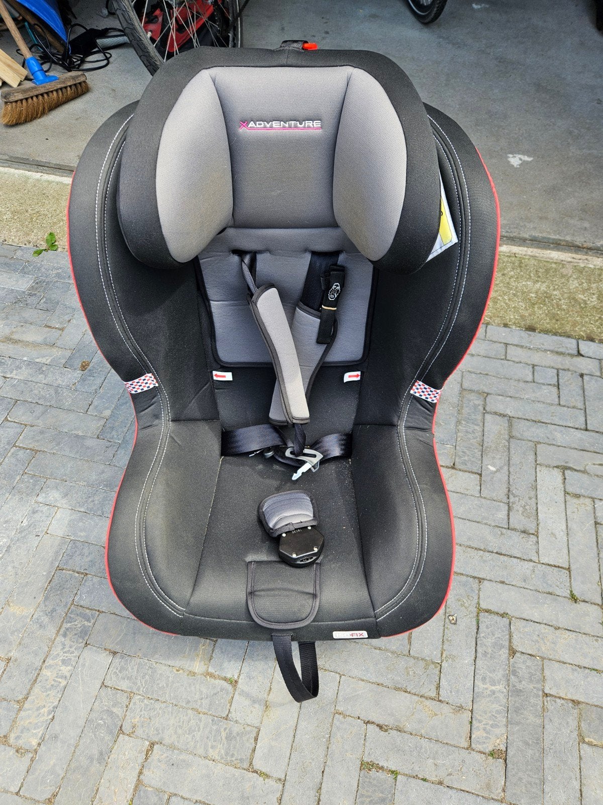 N-Adventure Autostoel met Isofix - Zwart/Rood, Ophalen