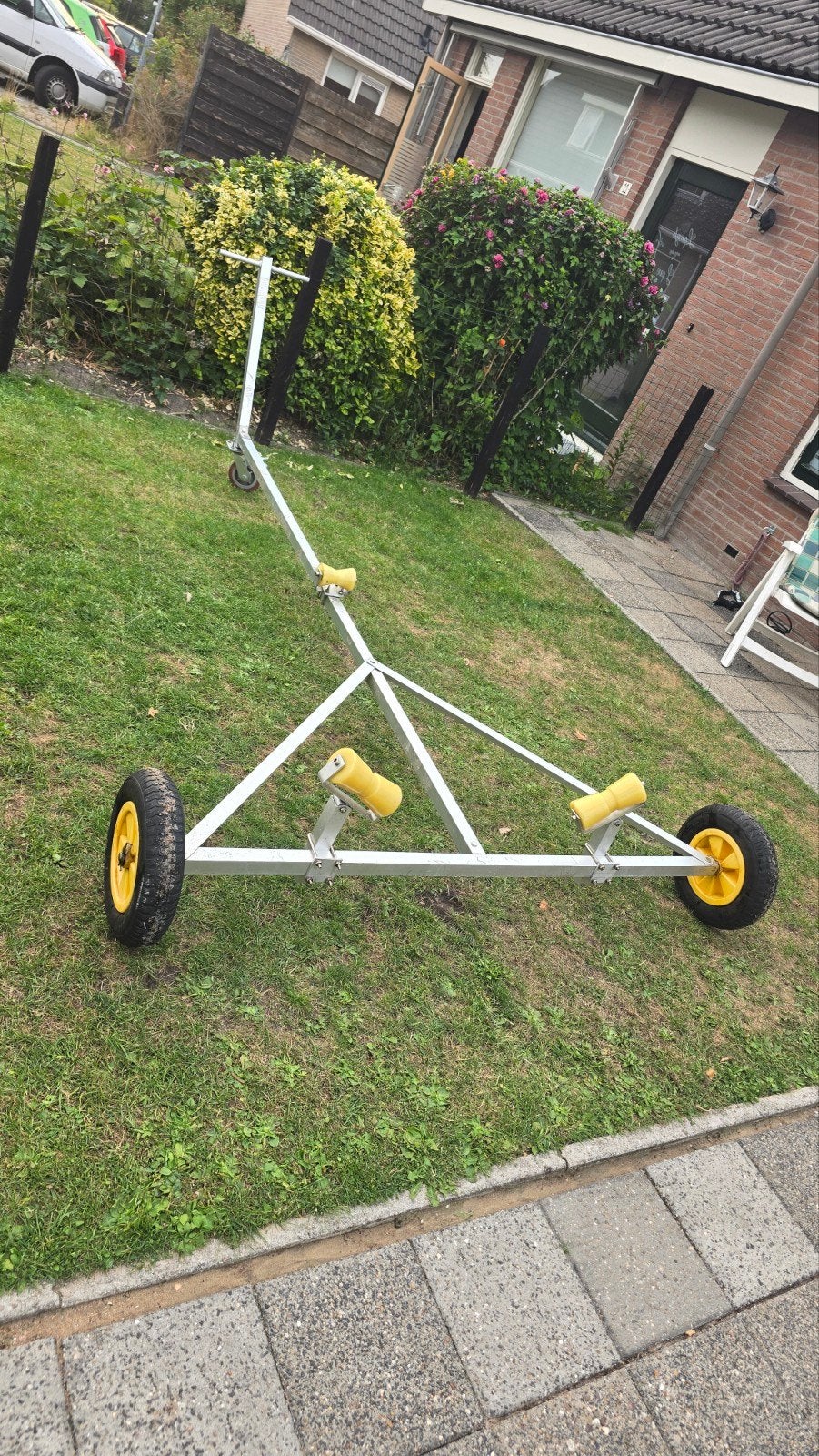 Handtrailer met rem en verstelbare steunen, Ophalen
