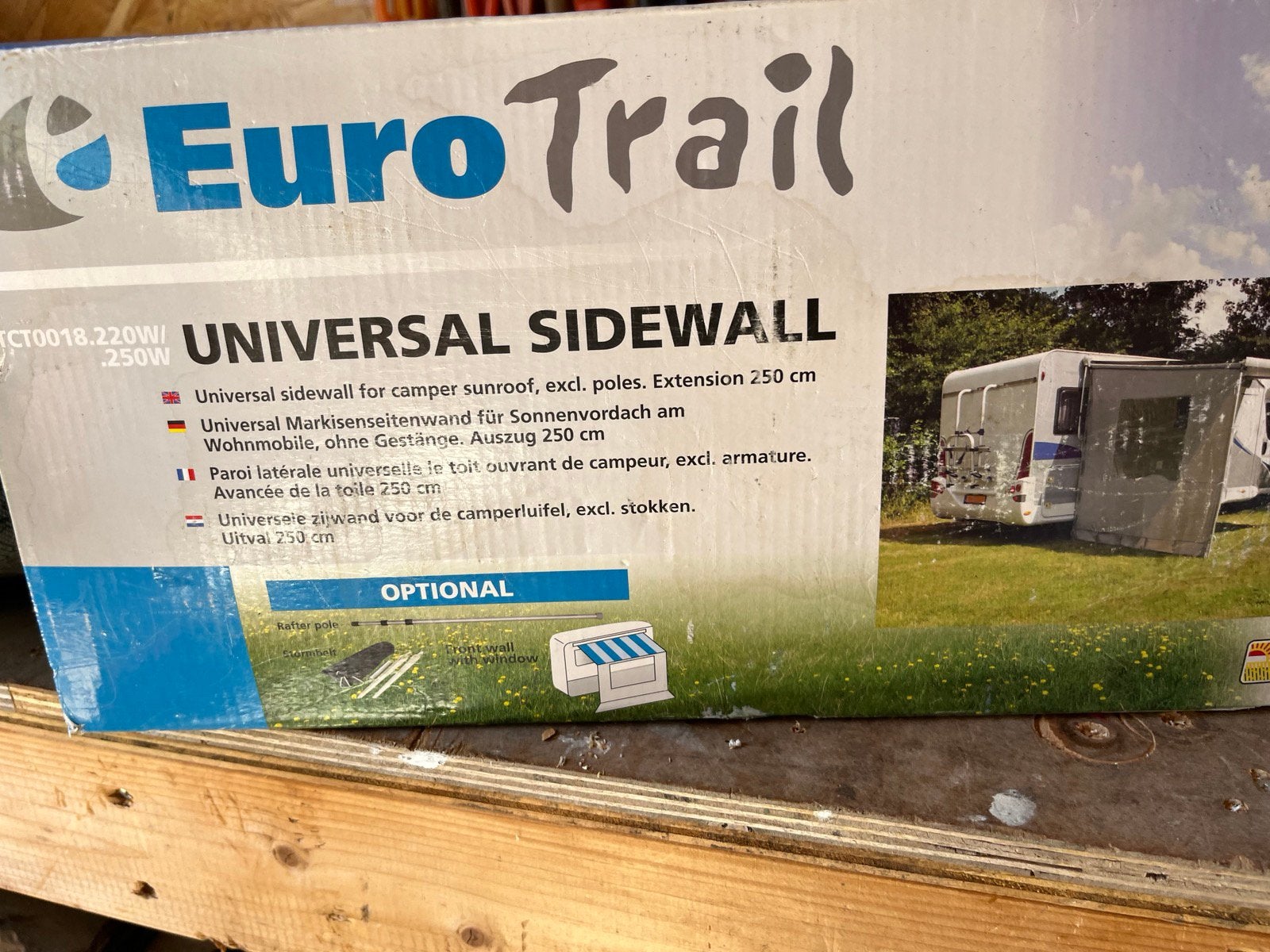 Eurotrail Universele Zijwand Luifel Camper (2 stuks met stok, Caravans en Kamperen, Ophalen, Nieuw