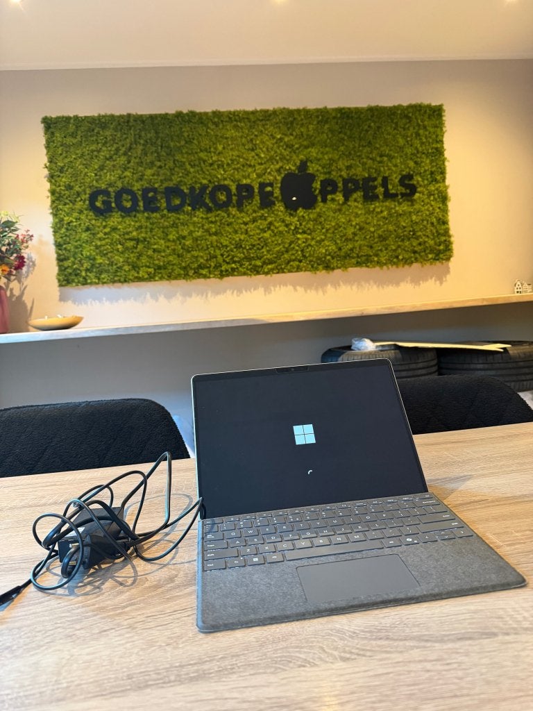 Microsoft Surface Pro 9 i5 16GB 256GB | garantie, Computers en Software, Windows Tablets, Ophalen, 13 inch of meer, -, Microsoft