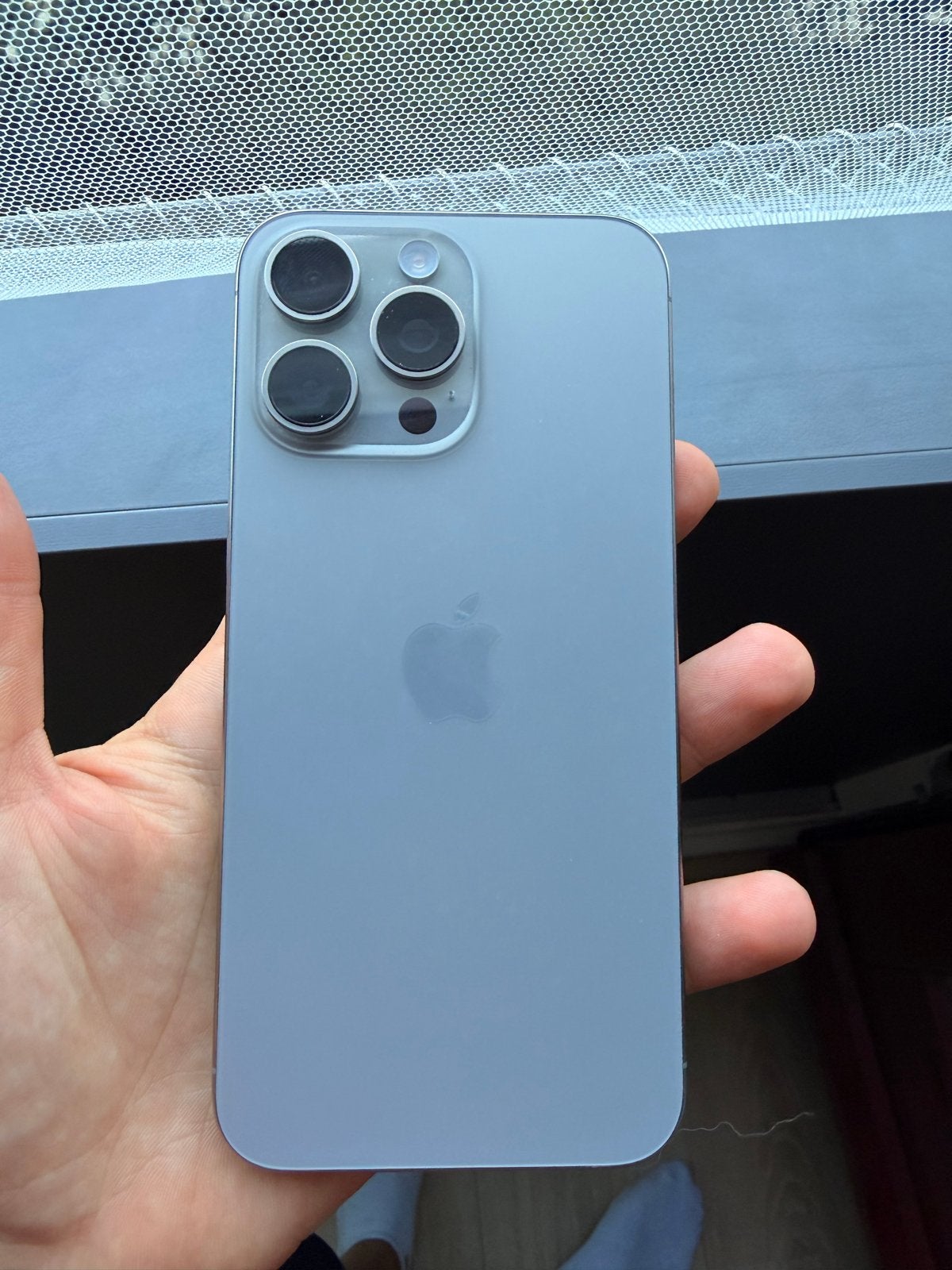 iPhone 15 Pro Max - Perfecte staat, 88% batterijconditie, Telecommunicatie, Mobiele telefoons | Apple iPhone, 128 GB, Zwart, IPhone 15 Pro Max