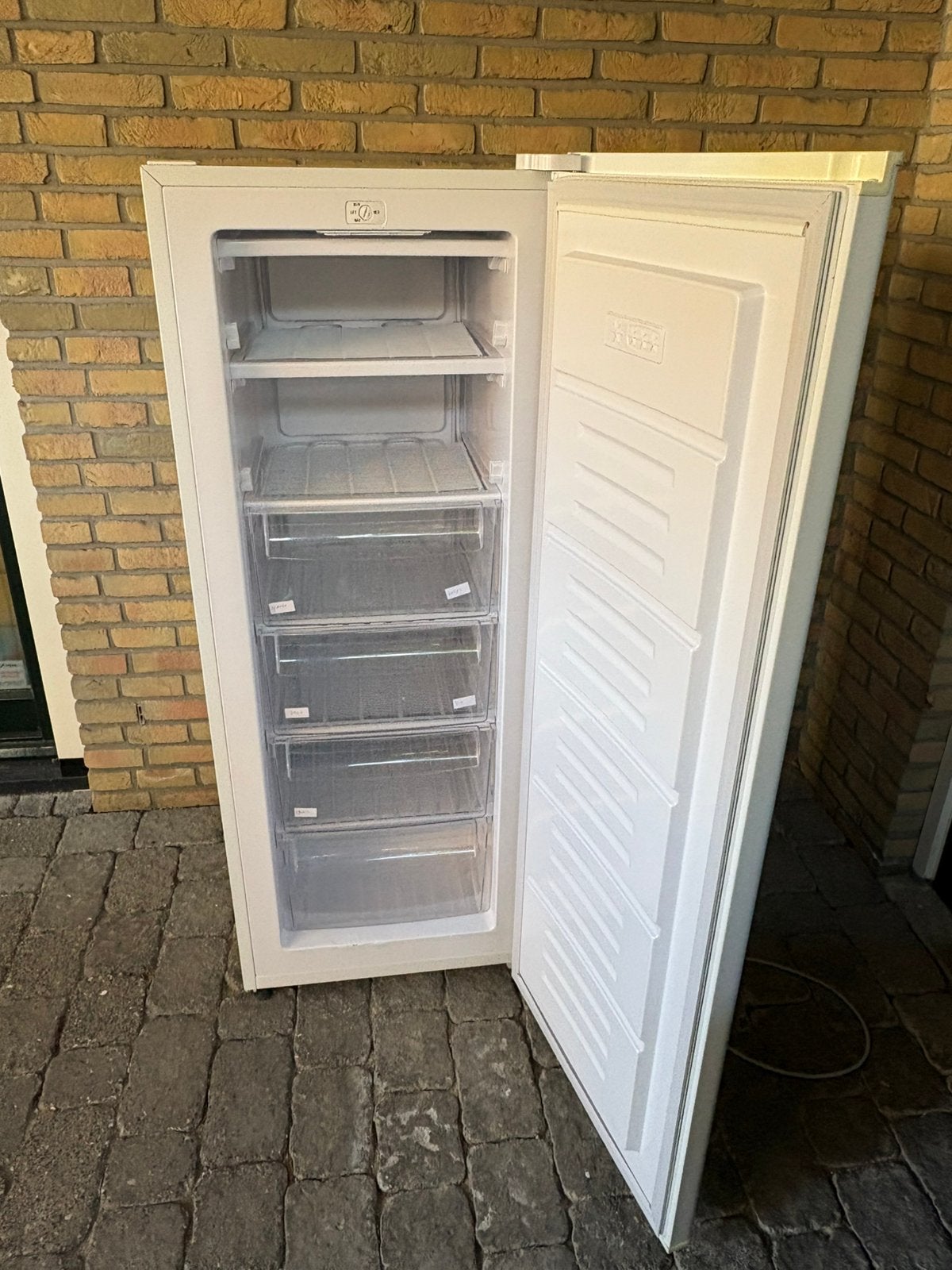 Proline vriezer, Gebruikt, 140 tot 160 cm, Ophalen, Vrieskast