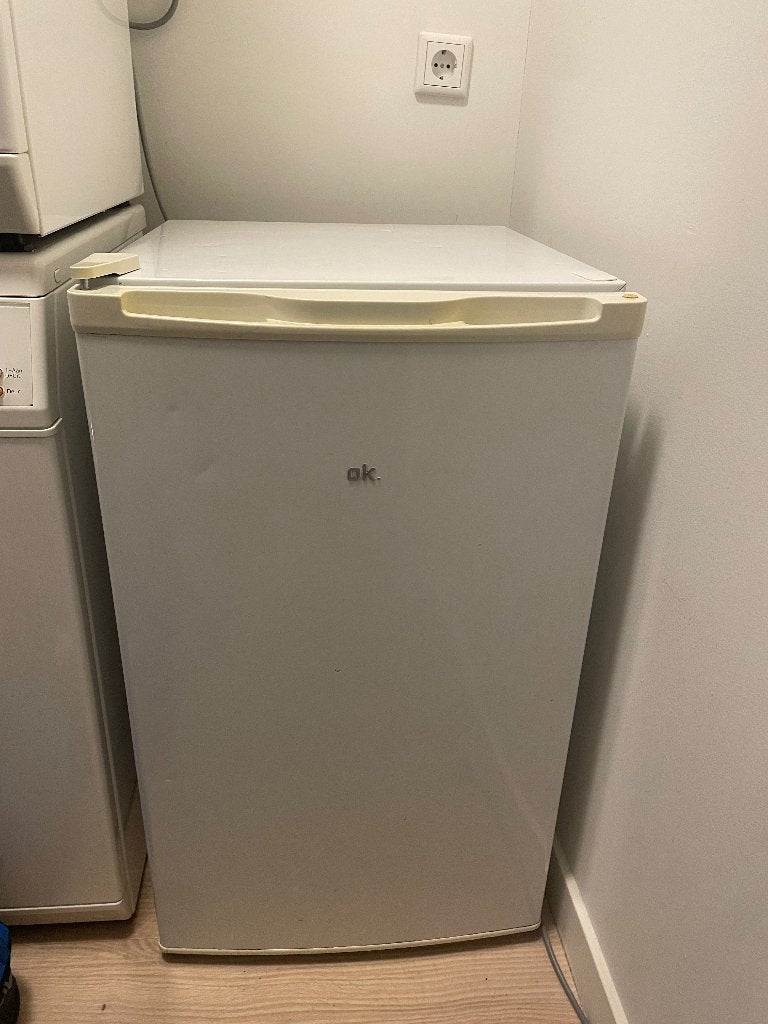 Tafelkoelkast, Ophalen, Gebruikt, Minder dan 85 cm, Minder dan 75 liter